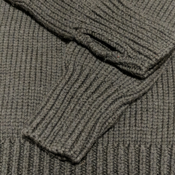 Lululemon Knit sweater - Picture 2 of 8